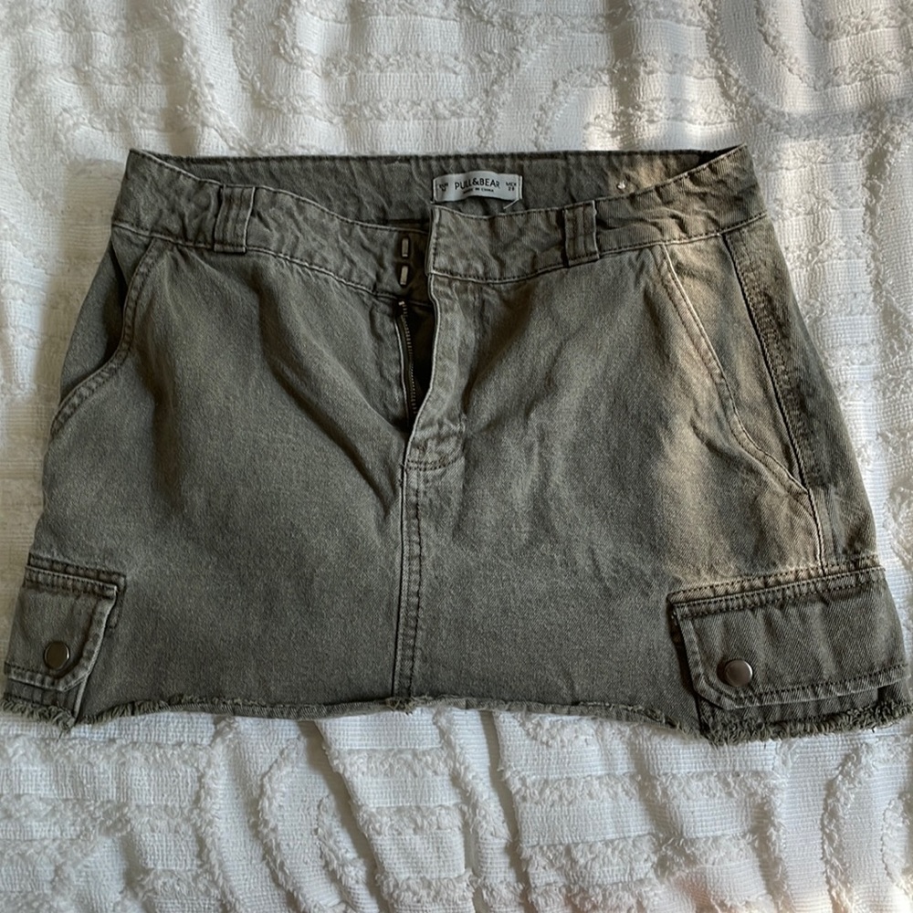 Pull & Bear Army Green Cargo Mini Skirt
